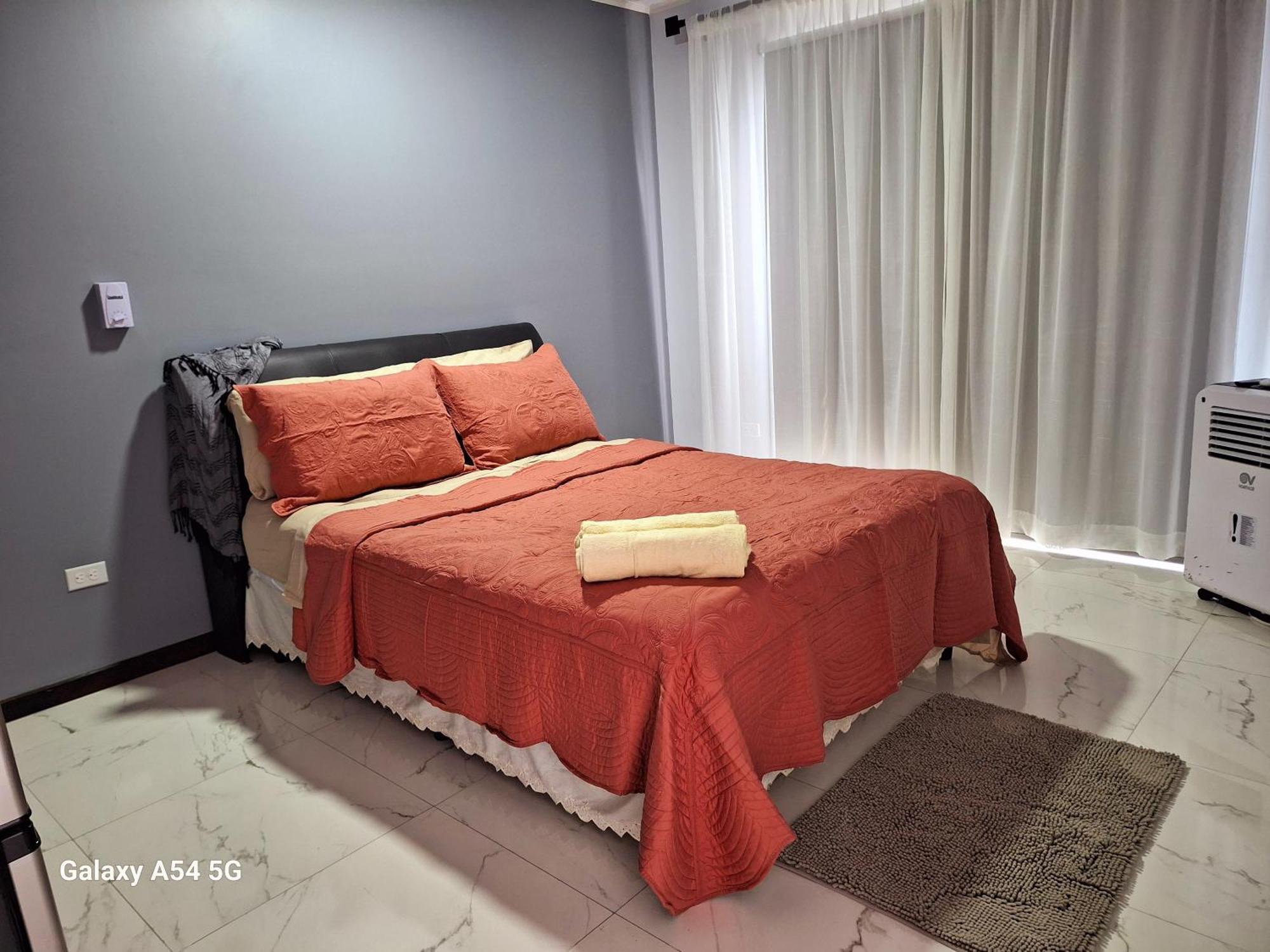 Victoria House Hostel San Isidro De El General ภายนอก รูปภาพ
